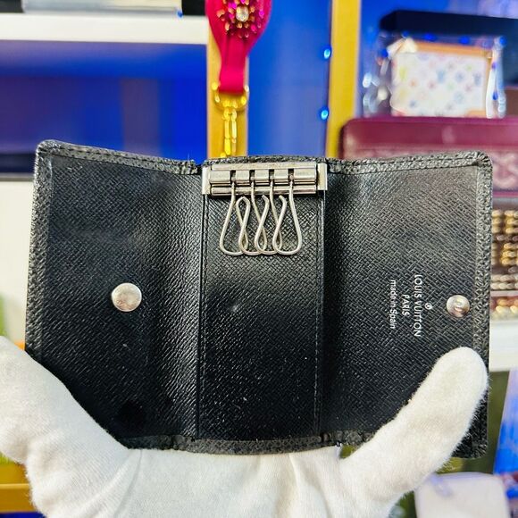 LOUIS VUITTON Gray Black Leather Tri-fold Key Holder Case Wallet - Picture 5 of 10